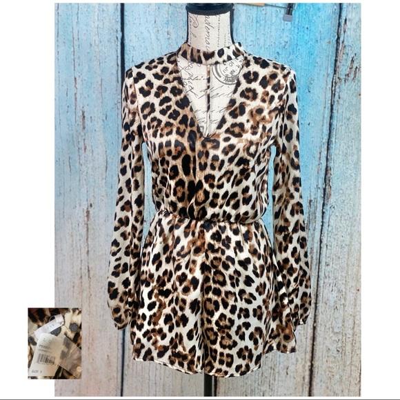 LUSH NWT Cheetah Print Choker Cut Out Romper - Picture 2 of 12